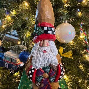 DECK THE HALLS SANTA CARVING BY DAVE FRANCIS